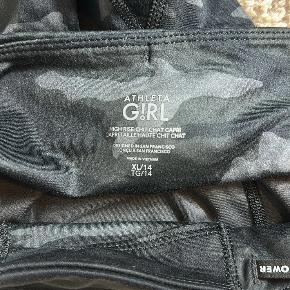 Athleta Girl High Rise Chit Chat Capri Camo Leggings
